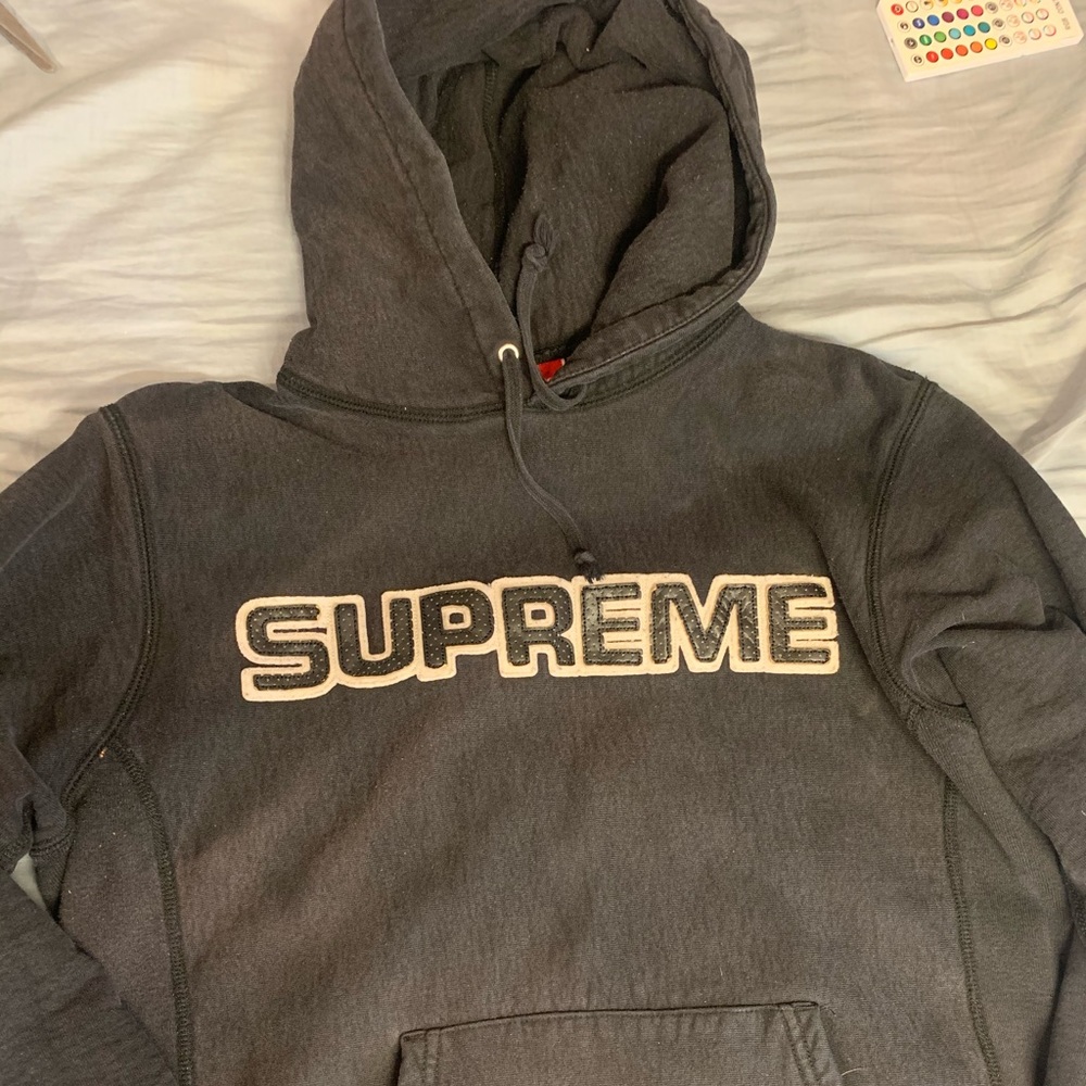 Supreme Hoodie